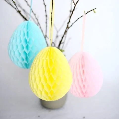 Easter egg honeycomb decoration - custom color - 15cm