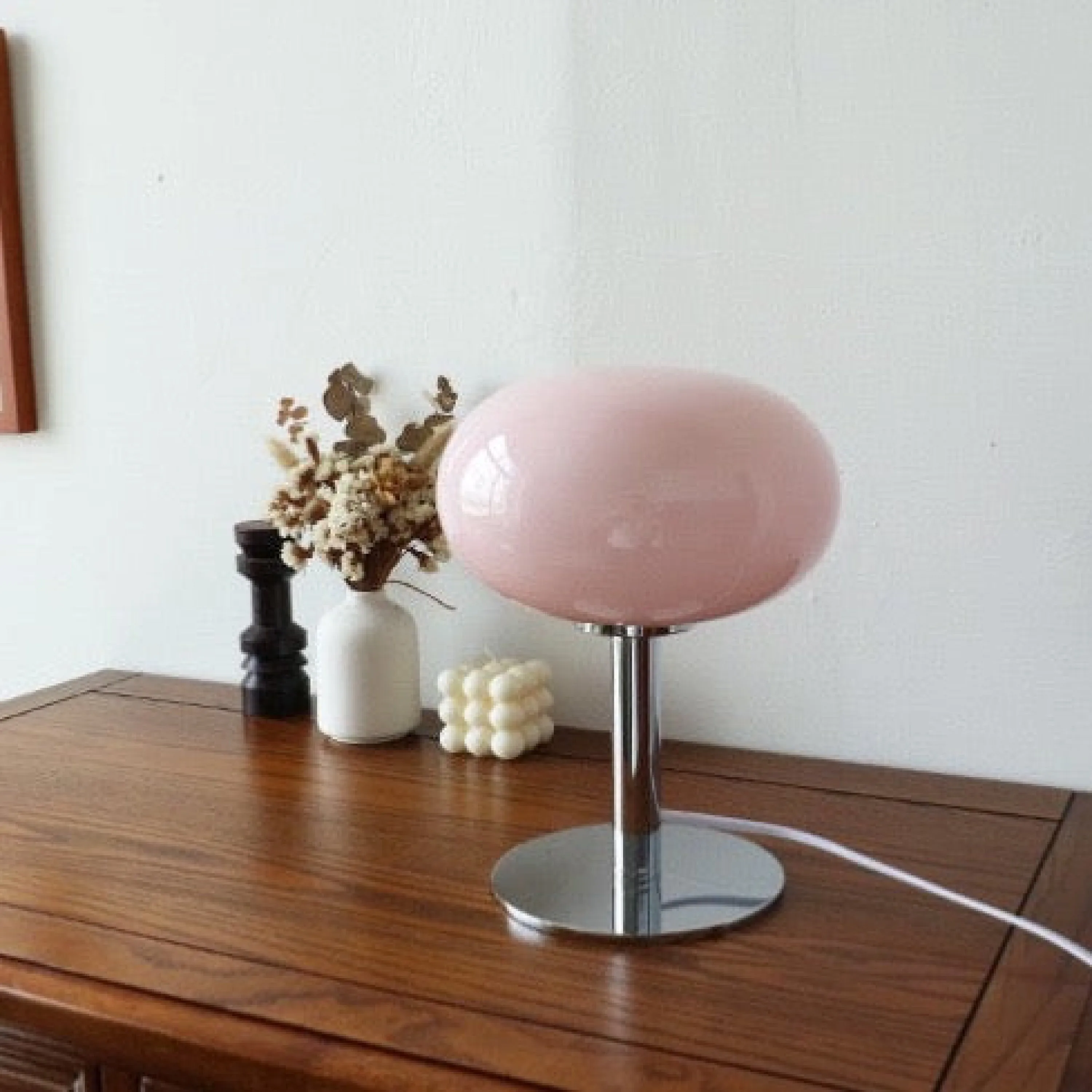 Egg Glass Lamp / Cream