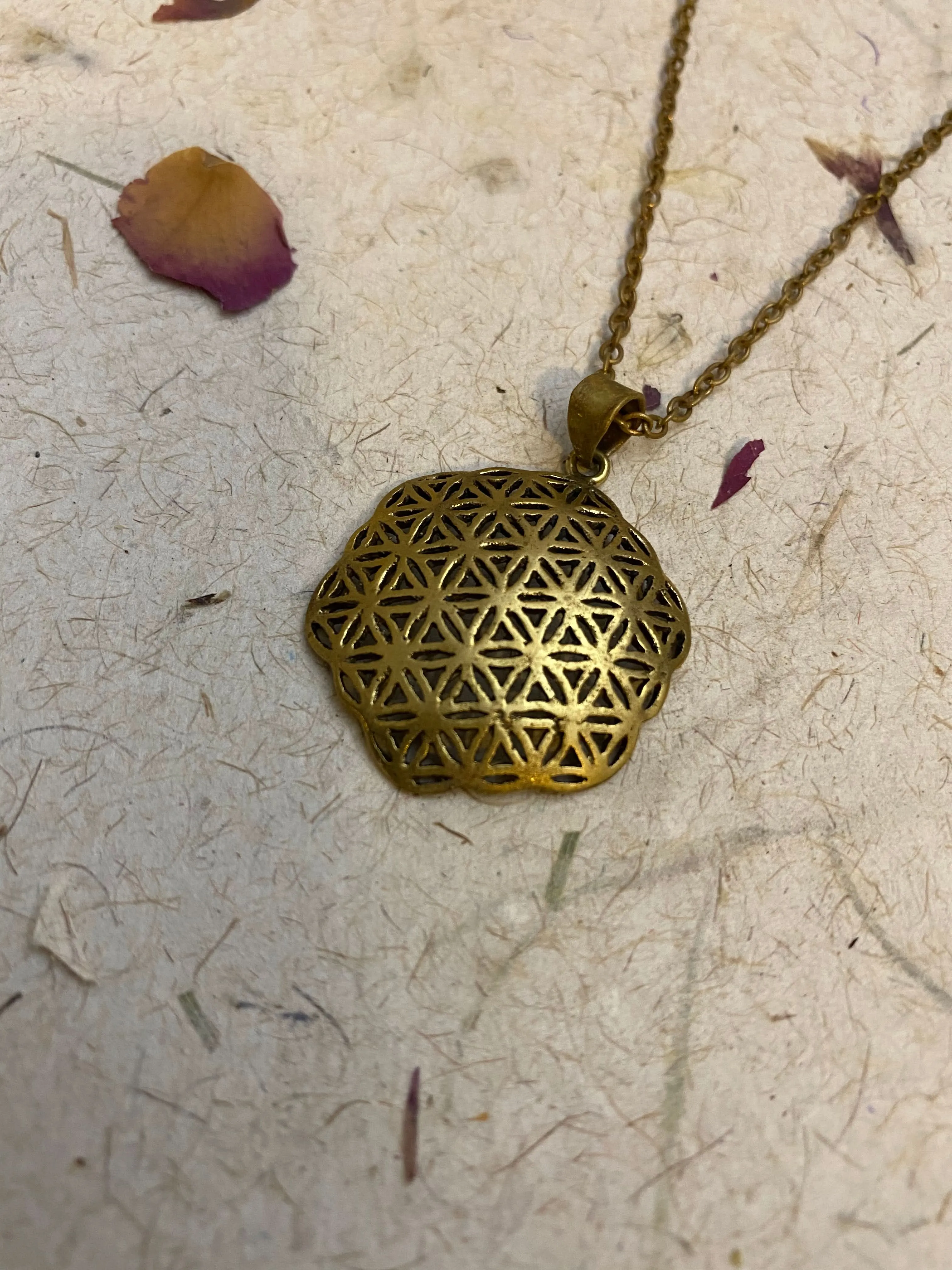 Flower of life Curved Pendant