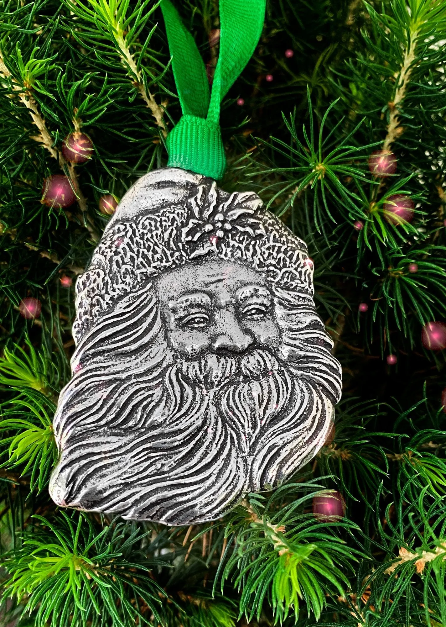 Jolly Santa Collectable Christmas Tree Ornament