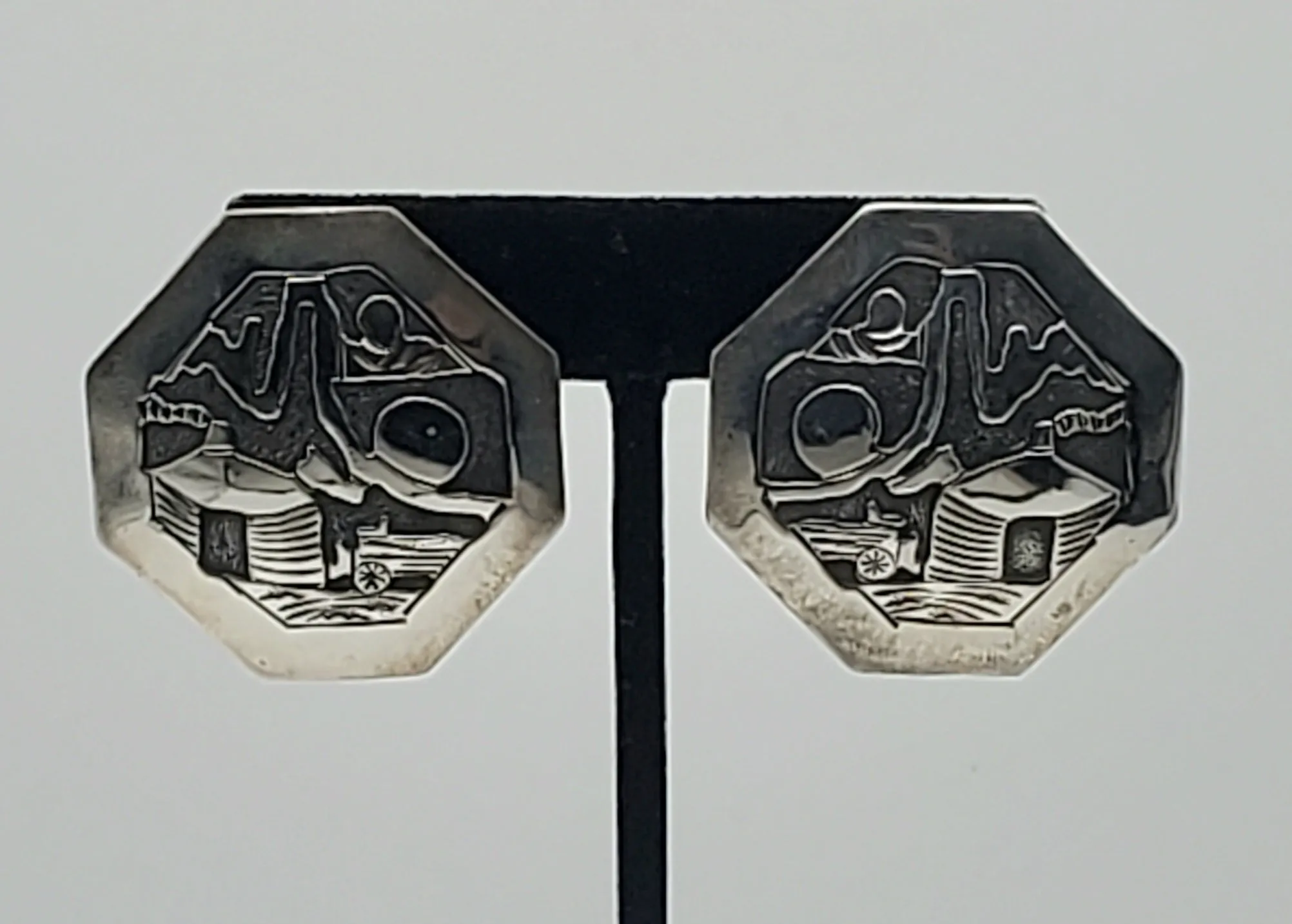 Running Bear - Handmade Vintage Sterling Silver Octagonal Hut Scene Earrings