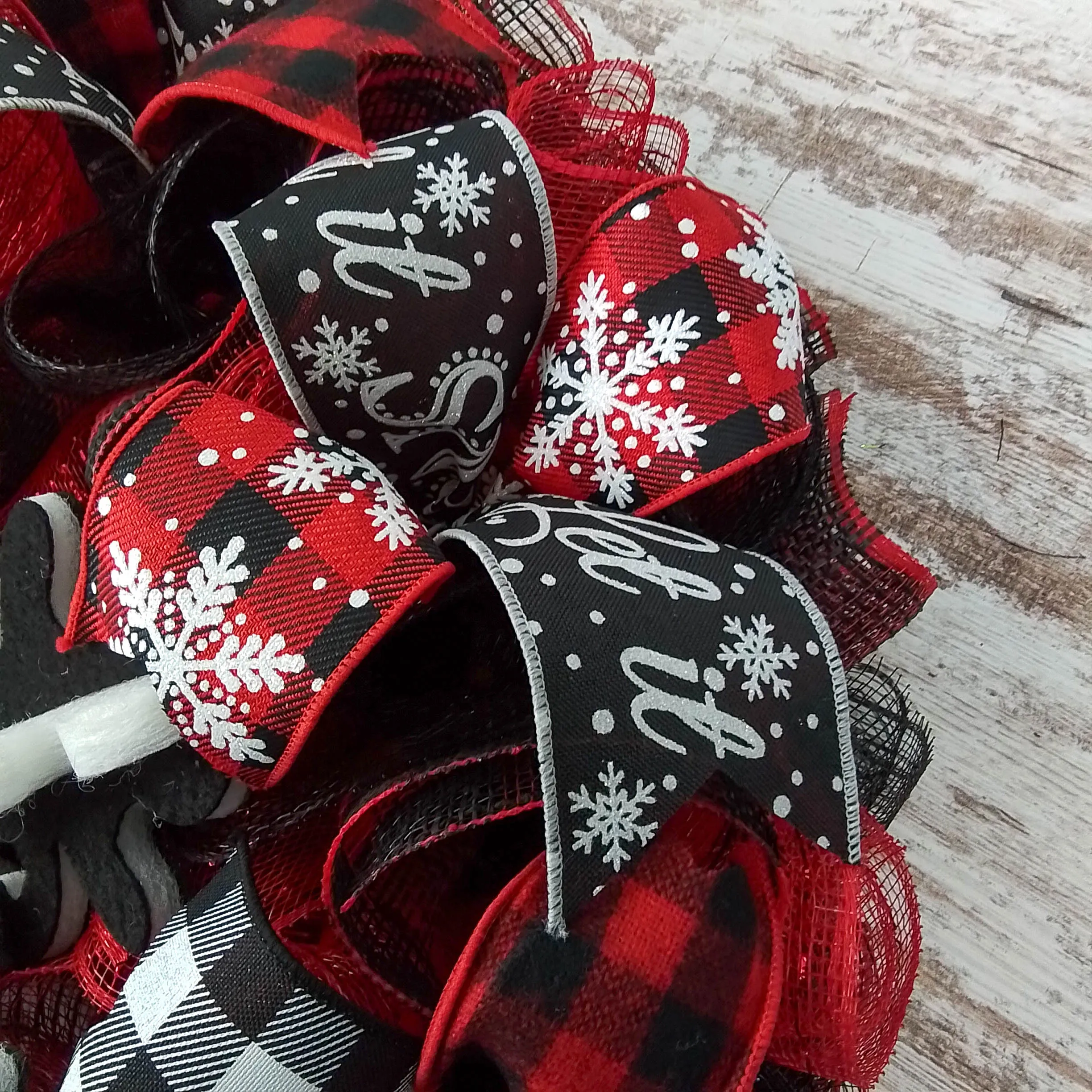 Winter Wreath - Buffalo Plaid Snowflake Christmas Mesh Outdoor Front Door Wreath