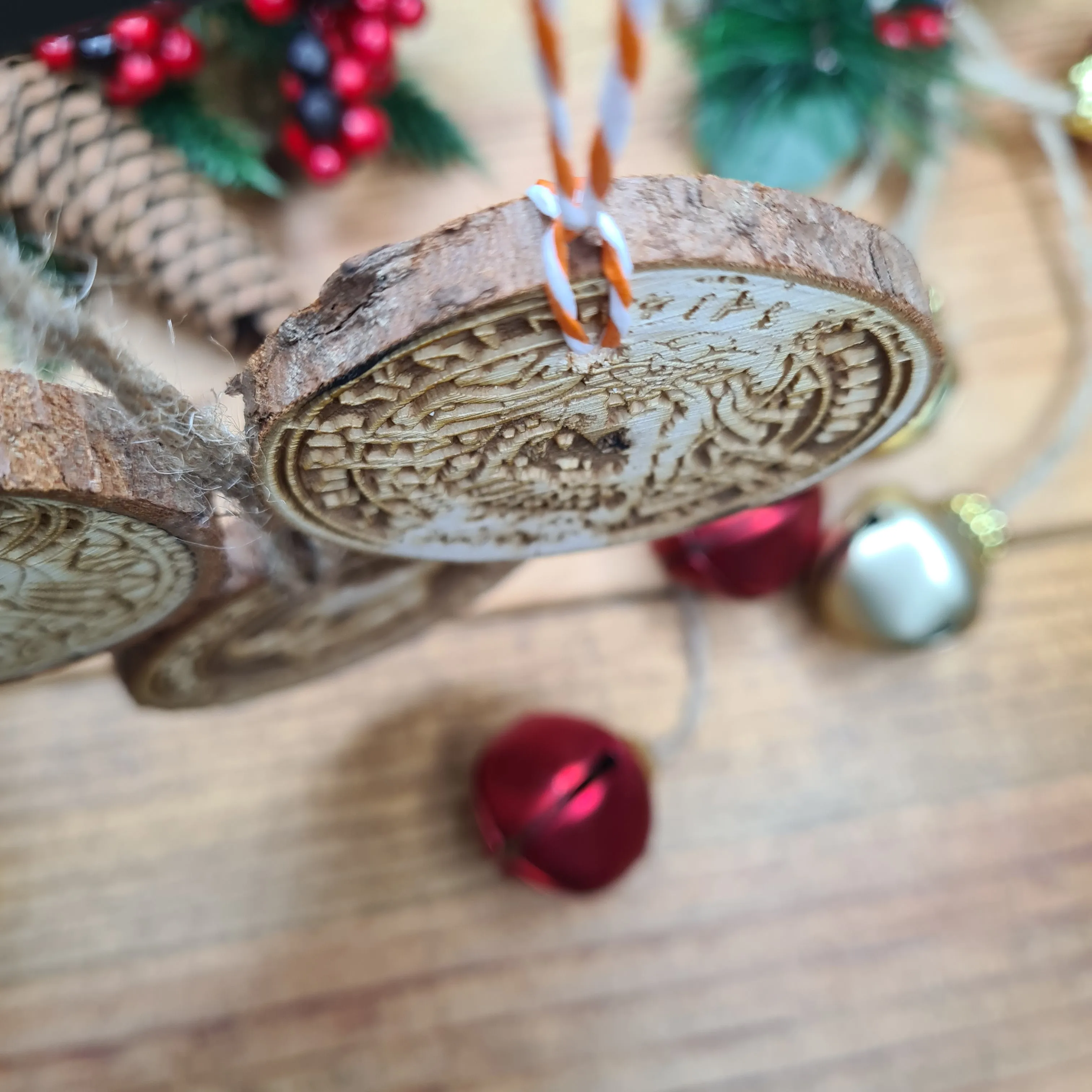 Yule Tree Log Slice Decoration (Set of 5)