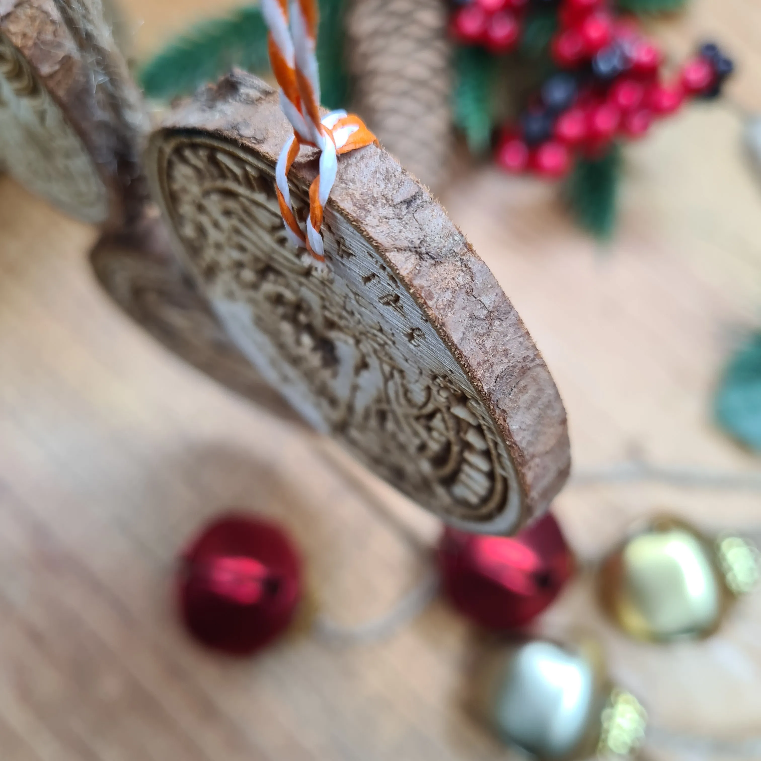 Yule Tree Log Slice Decoration